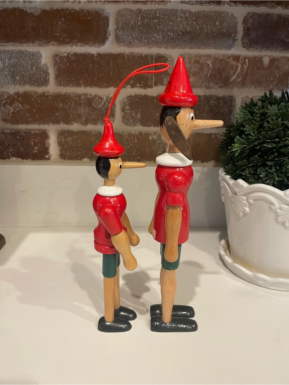 Wooden Pinocchio Figurine - Red & Green - Picture 2 of 4